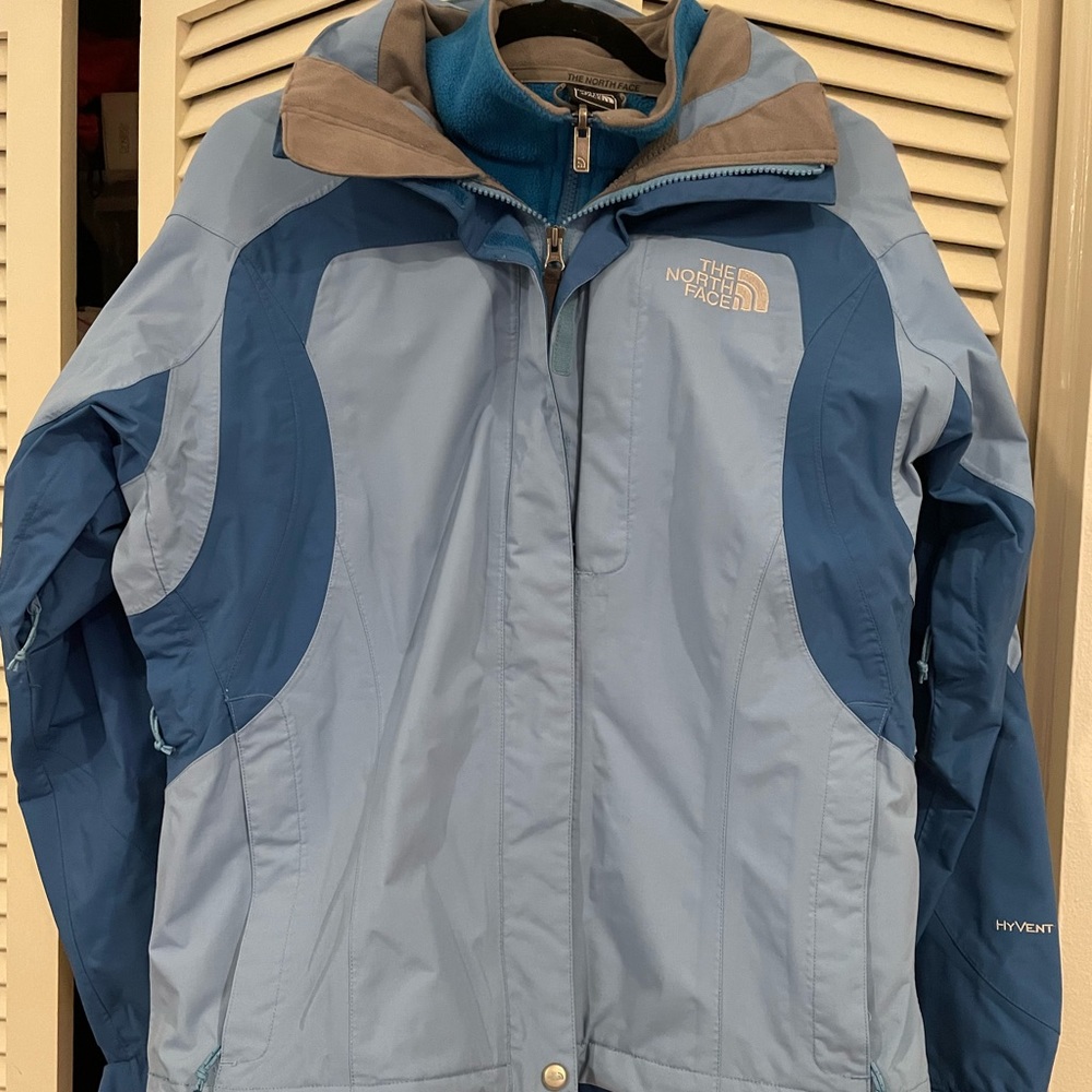 The North Face outdoor blue jacket. Size M.